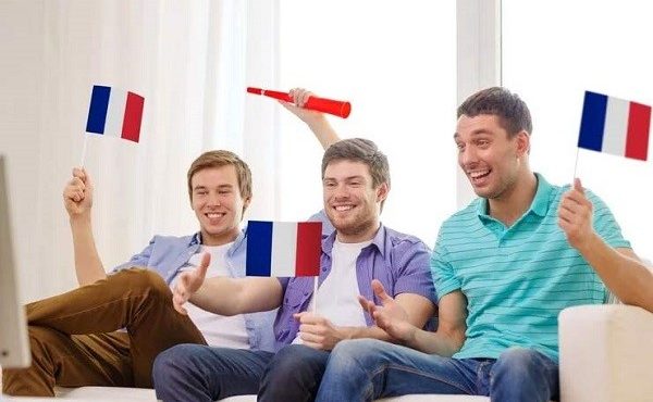 بهترین سریال های فرانسوی 2023| 15سریال برای یادگیری زبان فرانسه