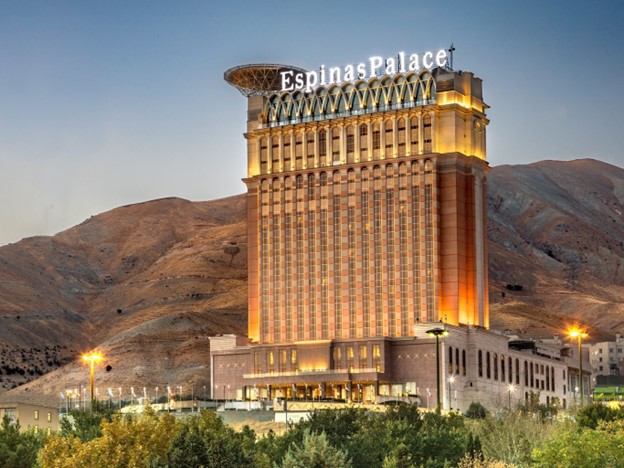 در کدام هتل های تهران اقامت کنیم؟ 